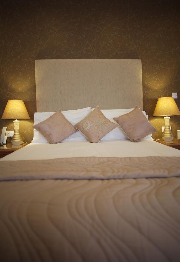 Laichmoray Hotel Elgin Extérieur photo